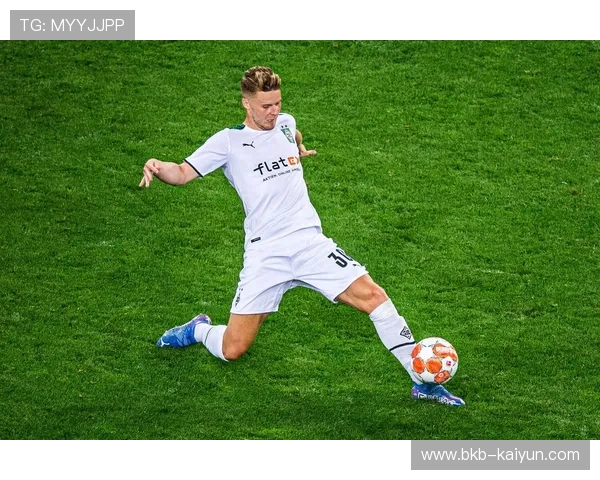 门兴格拉德巴赫后卫埃尔维迪复出，后防加固